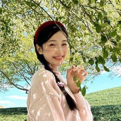 三个扑火的少年