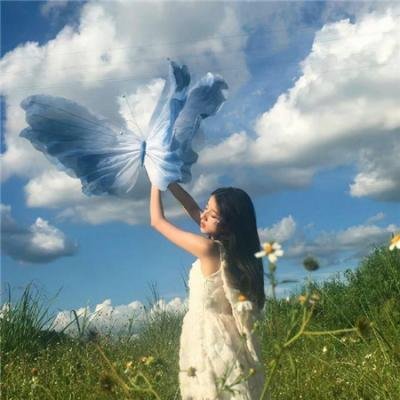 她来自未来